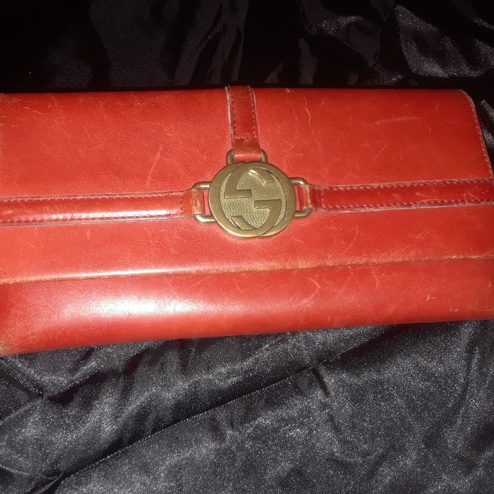 Gucci wallet